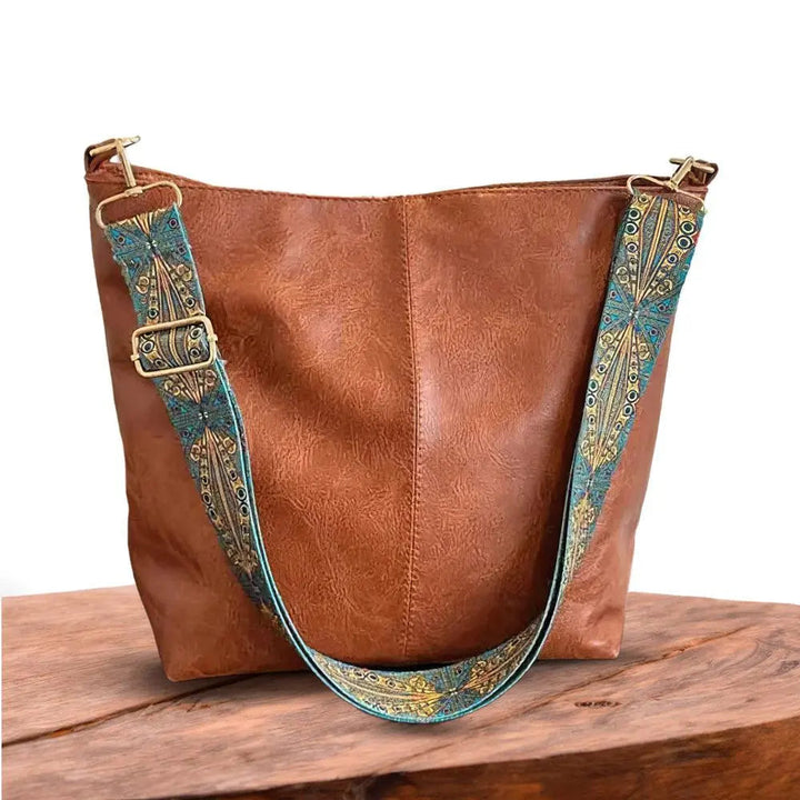Schulter Tasche mit Verzierung