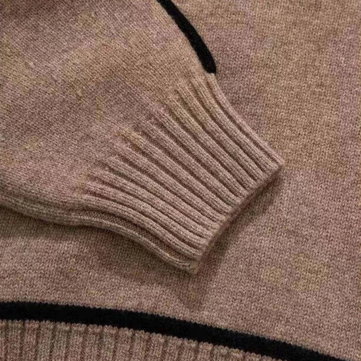 Maglione Elegante a Collo Alto con Dettagli a Contrasto
