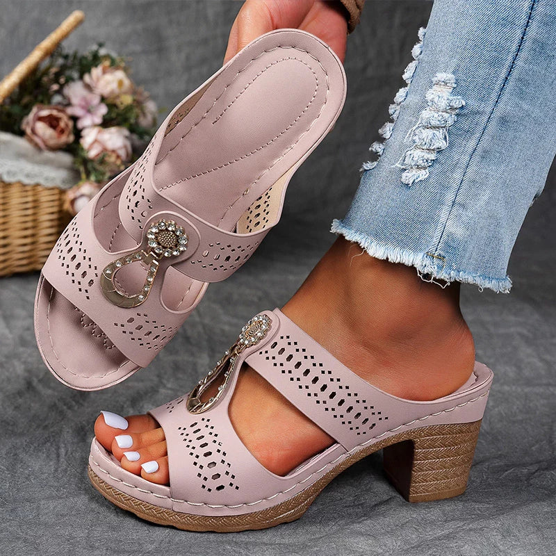Orthopädische Sandalen mit elegantem Design