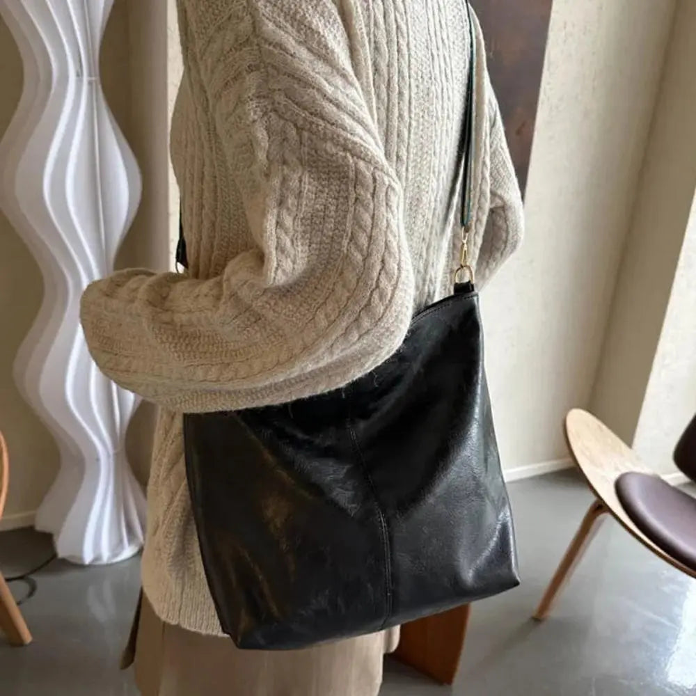 Schulter Tasche mit Verzierung