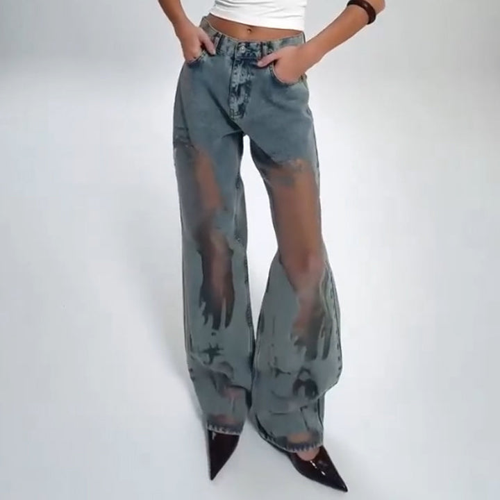 JEANS MIT VINTAGE MESH PATCHWORK PRINT
